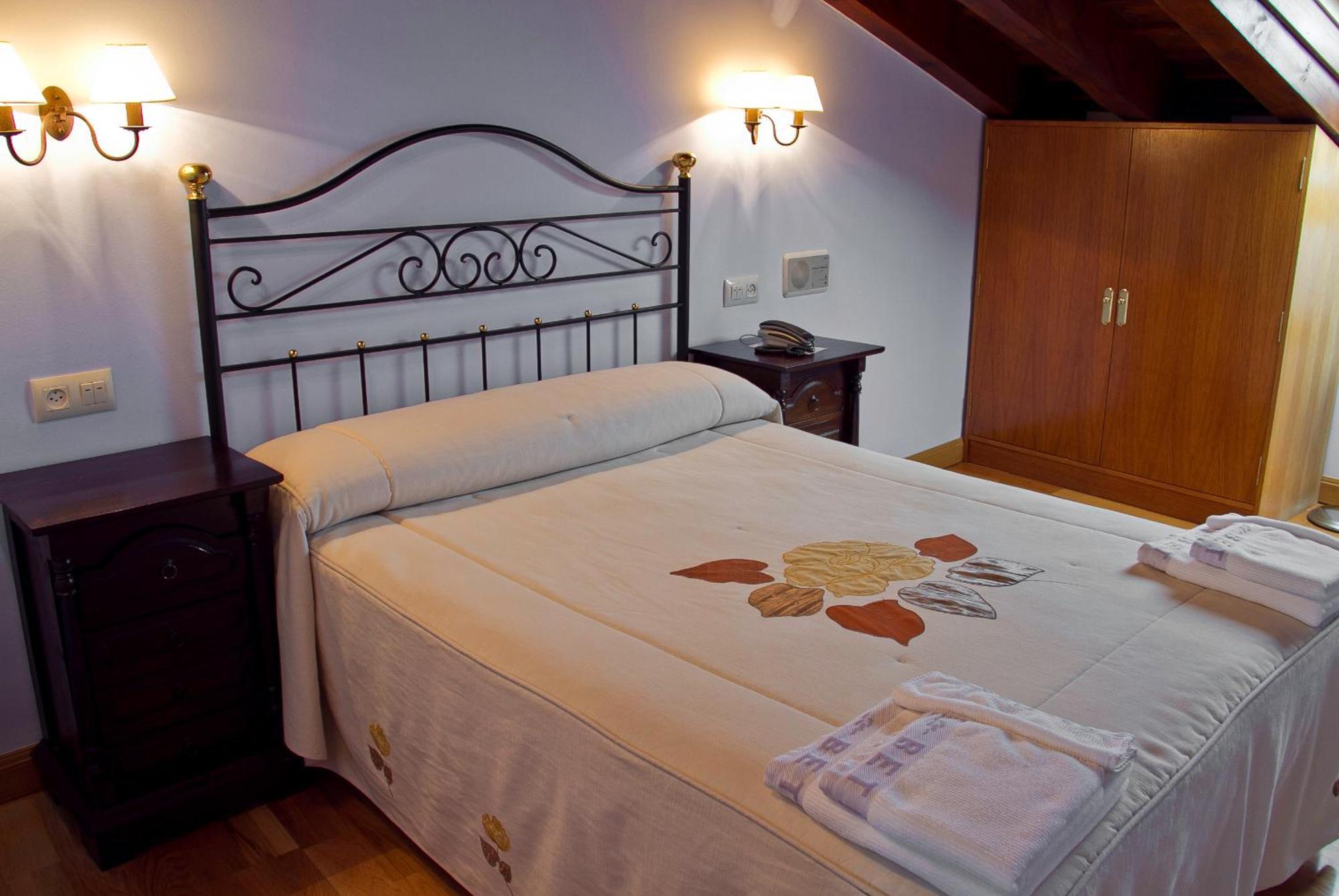 La Casona De Baro Pension Baro  Buitenkant foto