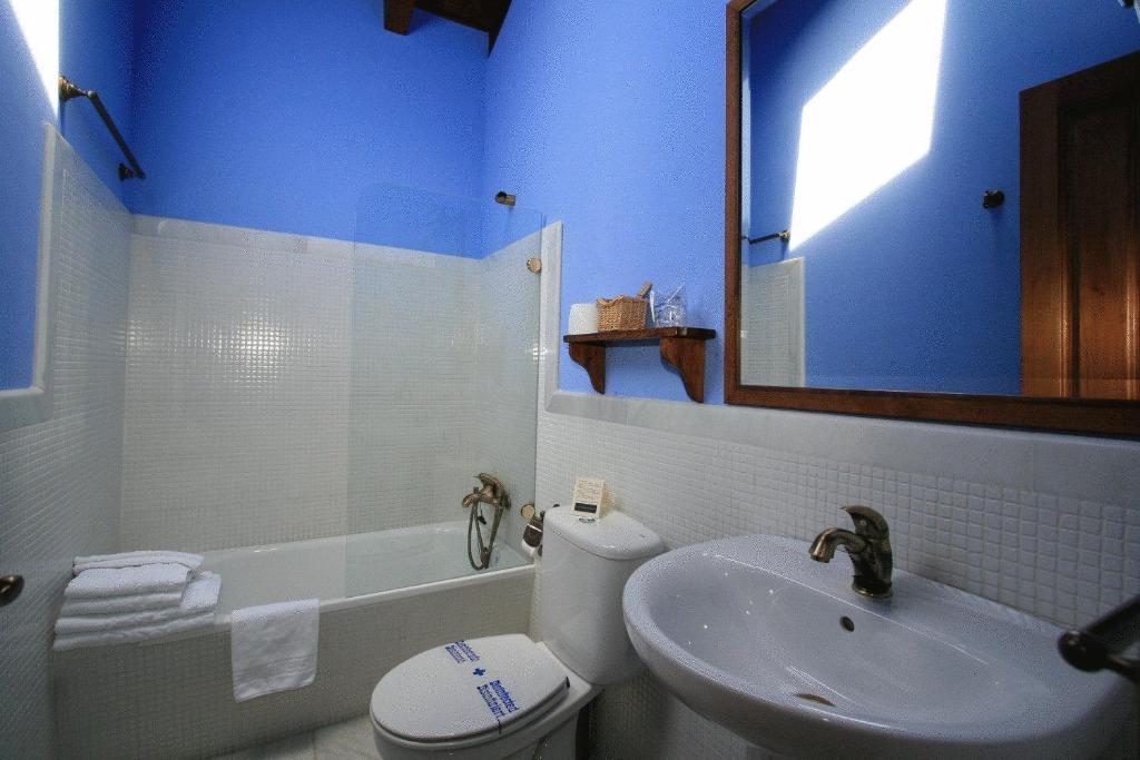 La Casona De Baro Pension Baro  Buitenkant foto